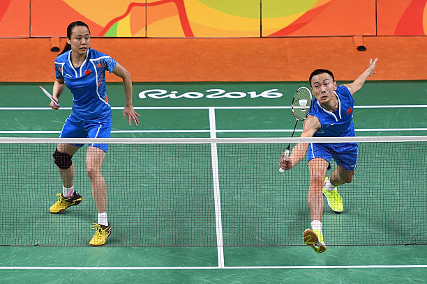 混双必看！男女搭档羽毛球双打战术套路详解