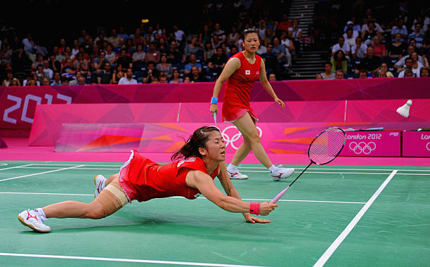 羽毛球单打核心技巧：世界级选手比赛视频教学全集