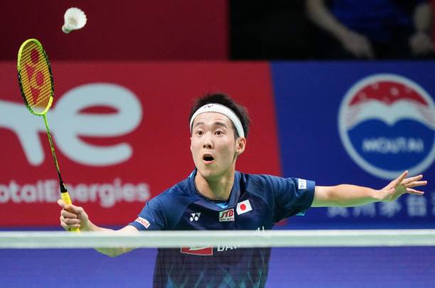 羽毛球单打与双打打法区别,哪种更适合你?