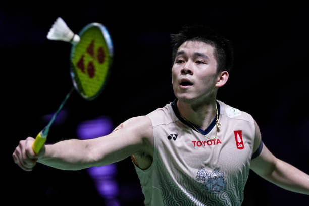 羽毛球进阶之路：从基础训练到实战对抗