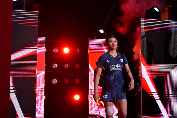 羽毛球拍入门知识：材质、重量与平衡点解析