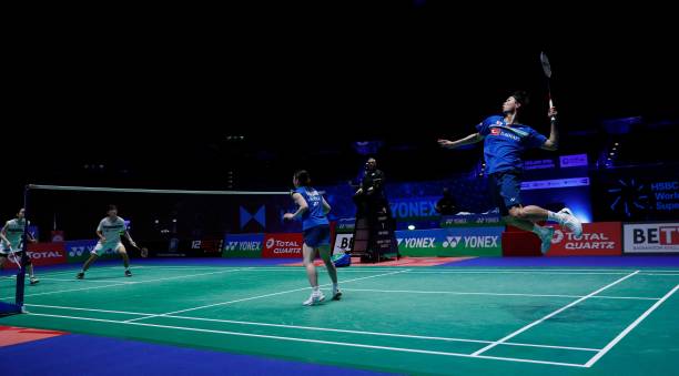 羽毛球发球区详解:构成发球区的关键线有哪些?