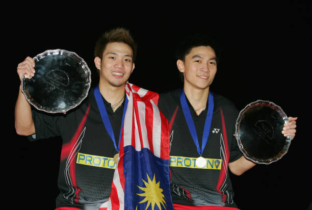 告别运动损伤!羽毛球规范动作的3大健康益处