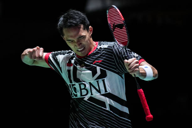 李宗伟的退役时刻：一代羽球天王的谢幕