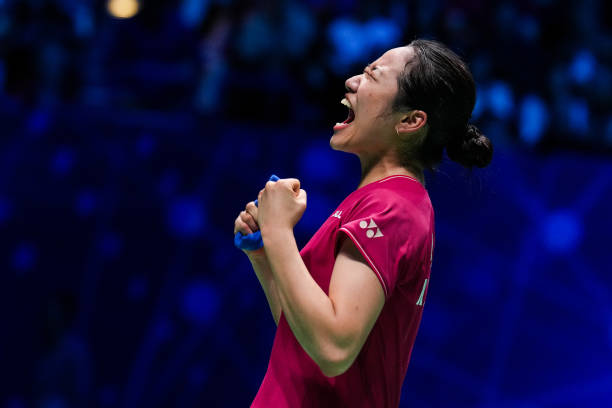 发球也能制胜!羽毛球比赛中的发球战术运用