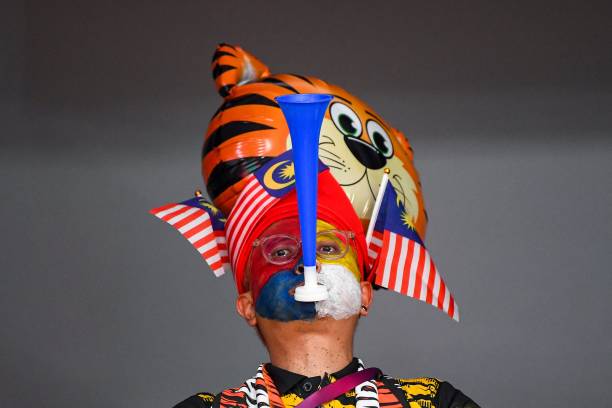 安赛龙的成长环境：家庭如何塑造他的职业态度？