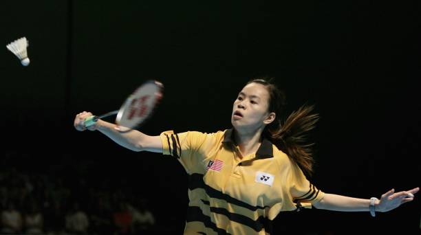 预算有限怎么选？匹克和361°中端羽毛球拍推荐