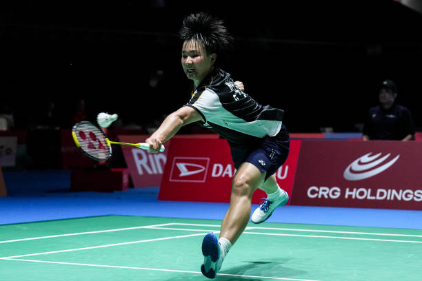 从零开始学羽毛球：标准打法与常见错误纠正