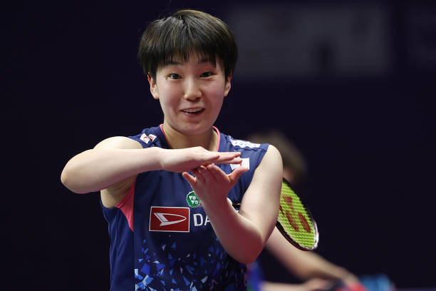 25倍速解析:男双轮转补位与网前博弈技术拆解