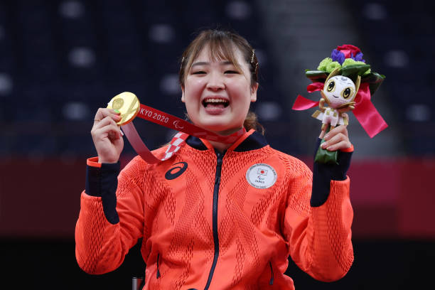 新手必看!羽毛球单打比赛规则视频教学