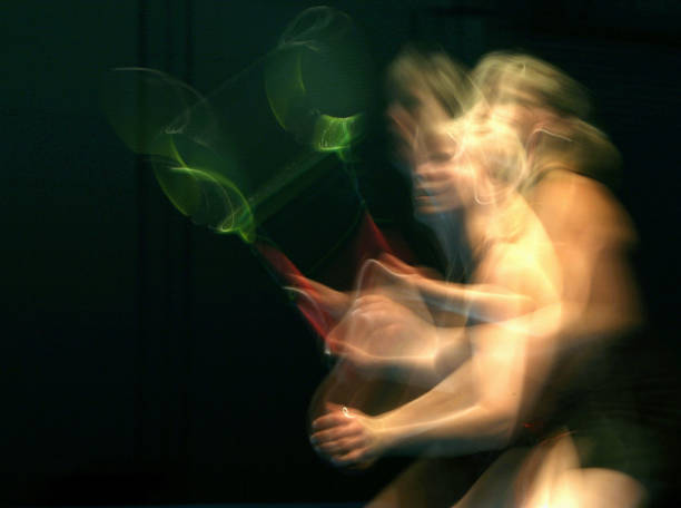 羽毛球单打比赛完整视频：世界级选手精彩对决分析