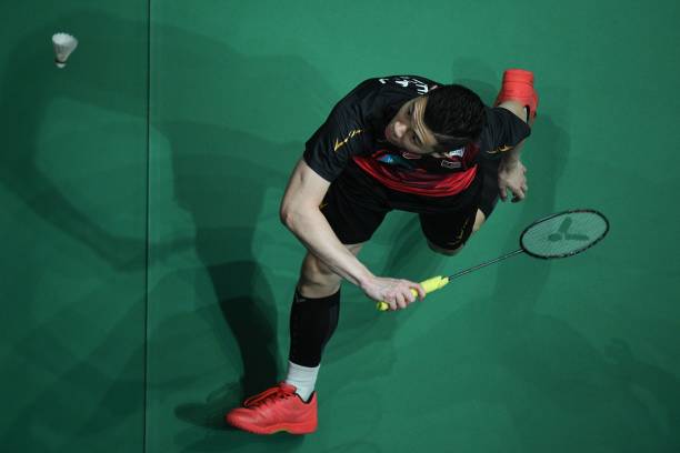 最强羽毛球拍背后的黑科技：碳纤维与空气动力学