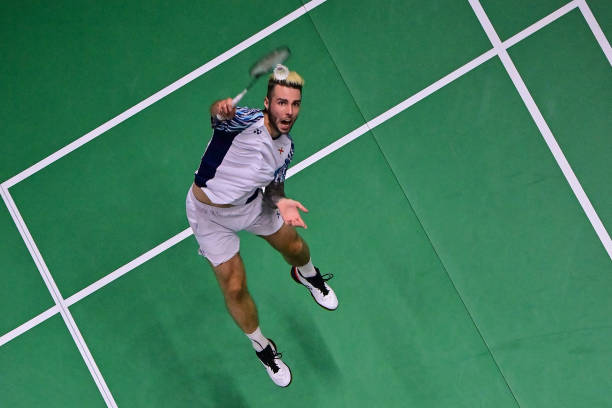 2023年羽毛球拍前10名排行榜:哪款最适合你?