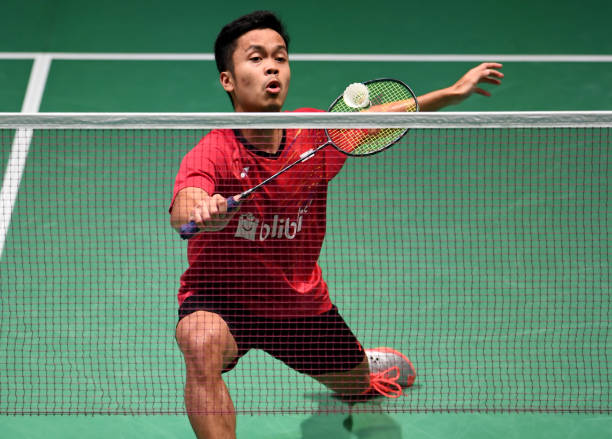 亚狮龙羽毛球耐打型号推荐:哪款最适合高强度训练?