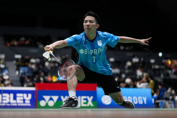 比赛必看！羽毛球发球裁判判罚重点解析