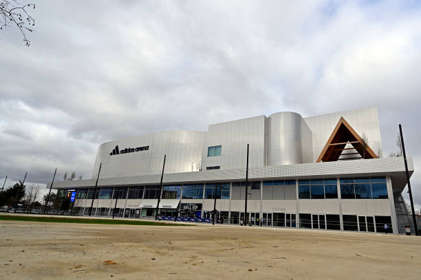 超萌对决！小学生羽毛球单打比赛完整高清回放