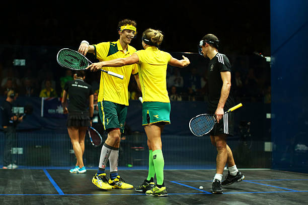 羽毛球杀球百科全书:动画演示100种不同杀球方式