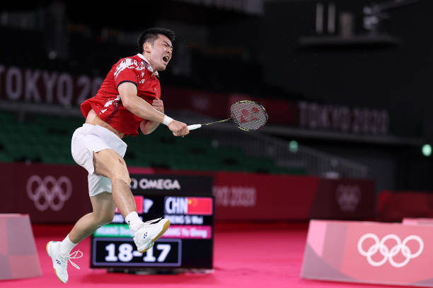 从入门到精通：尤尼克斯羽毛球拍型号全解析