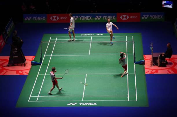 羽毛球启蒙阶段:儿童需要多少节课才能独立对打?