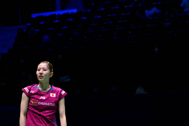 5分钟掌握羽毛球握拍技巧!避免常见错误姿势