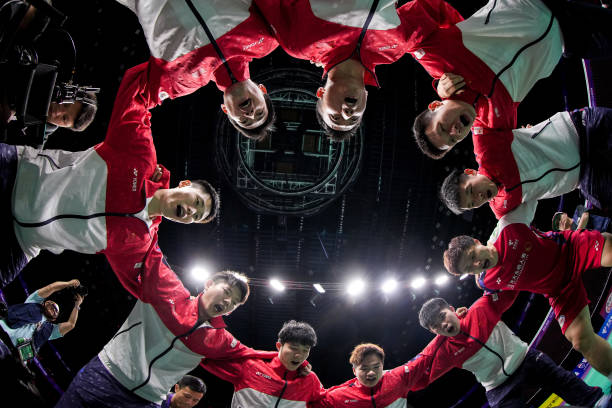 从线内到线外:双打羽毛球场的标准尺寸与规则解读