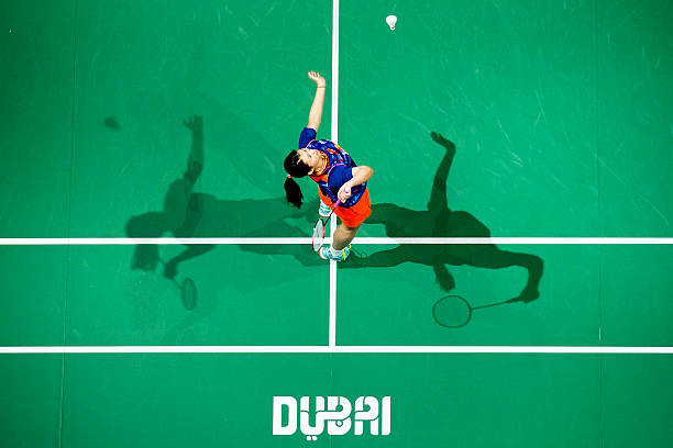 羽毛球单打每局得分规则:21分制如何计算胜负?