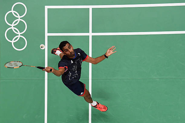 M&C羽毛球拍测评:专业性能与舒适手感兼具