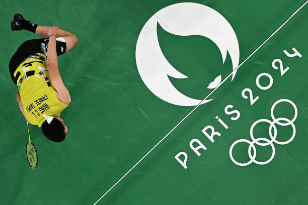 小班羽毛球搓球训练:从握拍到击球的完整指导