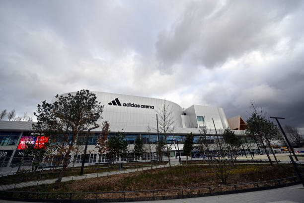 羽毛球拍选购指南:5大耐打品牌实测对比