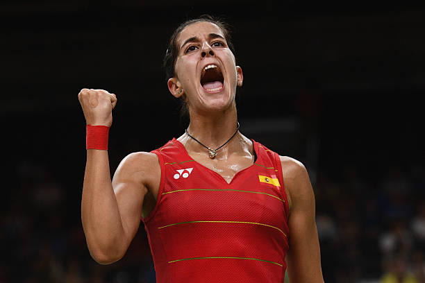 新手必看！百元内高销量羽毛球拍排行榜