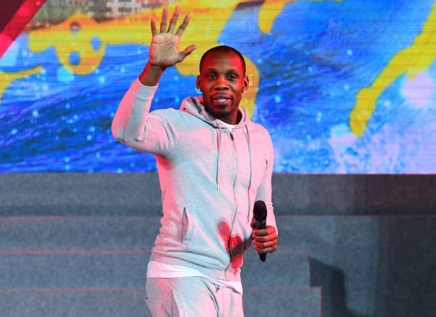 埃尔文约翰逊对阵拉里伯德:篮球史上最精彩的个人对决