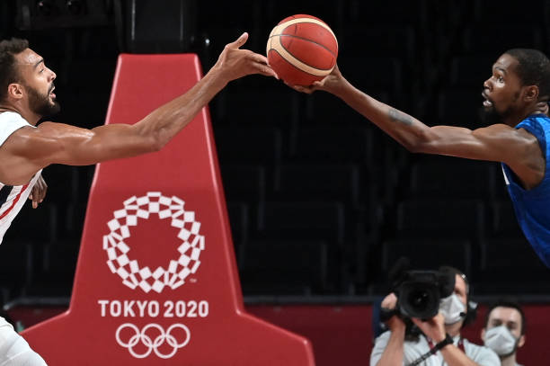 塑胶篮球场地面施工步骤与注意事项