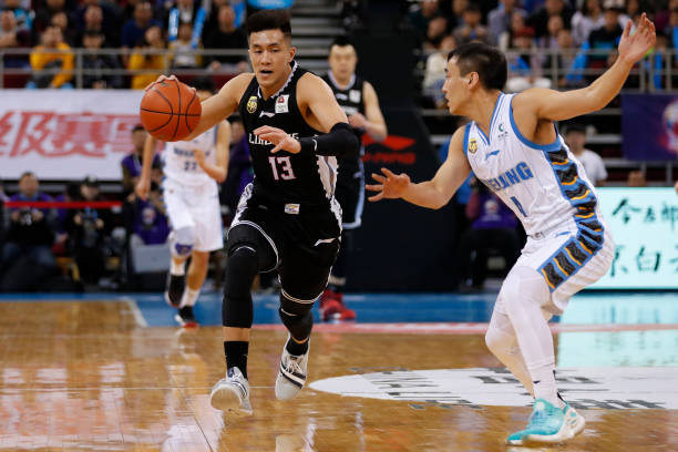 亚洲篮球冠军联赛小组赛积分排名：谁将晋级淘汰赛？