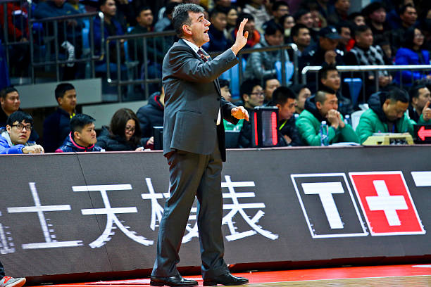 CBA季后赛参赛球队数量详解：到底有几支队伍晋级？