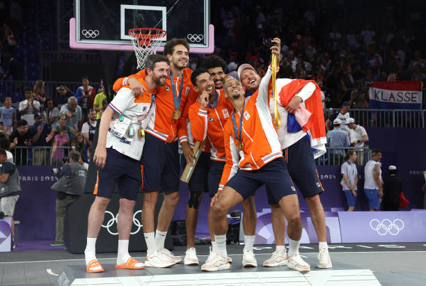 NBA比赛录像投屏指南:手机/电脑轻松投射大屏