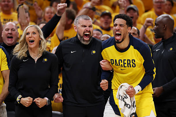 街球风云再起!街头篮球赛事专用频道全程追踪报道