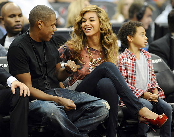 如何合理规划篮球馆建设预算？费用控制指南