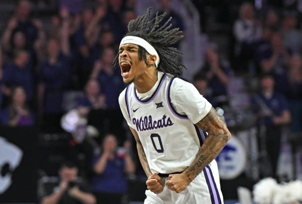 翻腕算不算走步?篮球规则深度解析