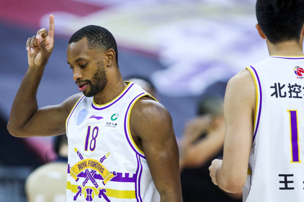 篮球板高度对比赛的影响:为什么05米是黄金标准?