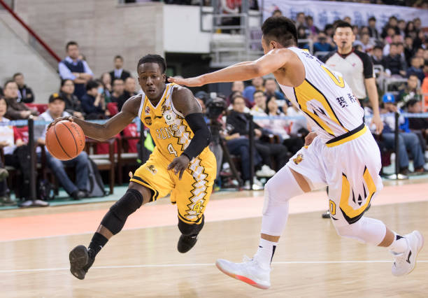 新疆广汇vs吉林东北虎,CBA常规赛直播,强强对话谁主沉浮?