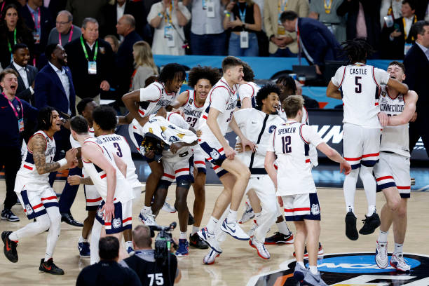 CBA总决赛赛程全解析:关键场次时间一览