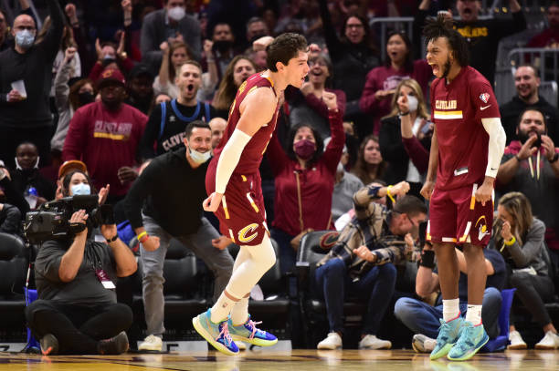 篮球馆建设费用分析:室内与室外有何不同?