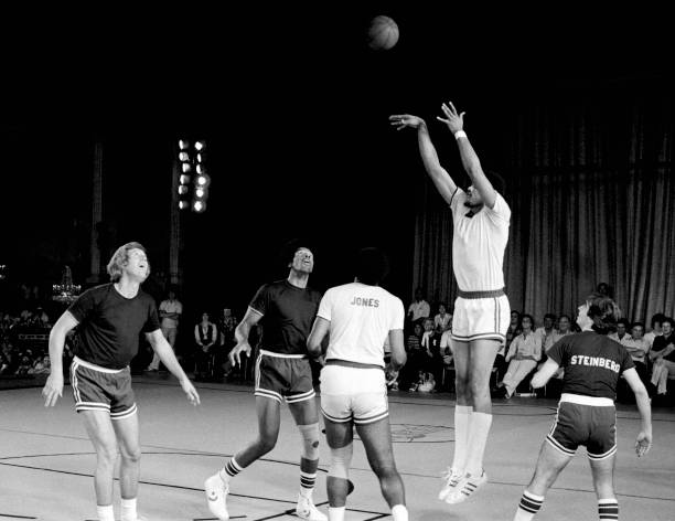 NBA总决赛助攻之王：谁是球场指挥官？