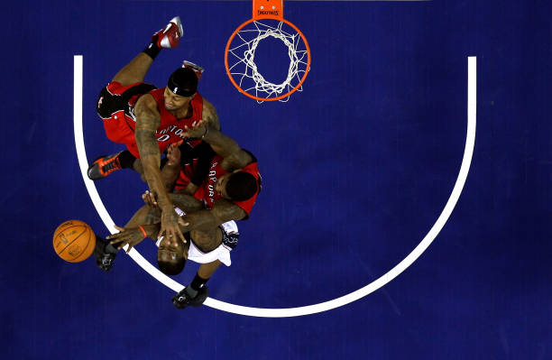 祝欧文生日快乐！愿你的篮球之路永远充满激情