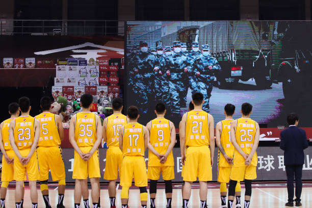 上海久事逆转深圳马可波罗,王哲林末节爆发带队取胜