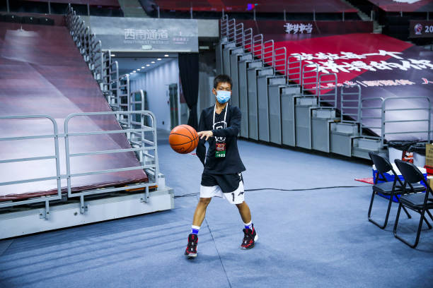 篮球史上的奇迹：张伯伦100分比赛发生在哪一年？