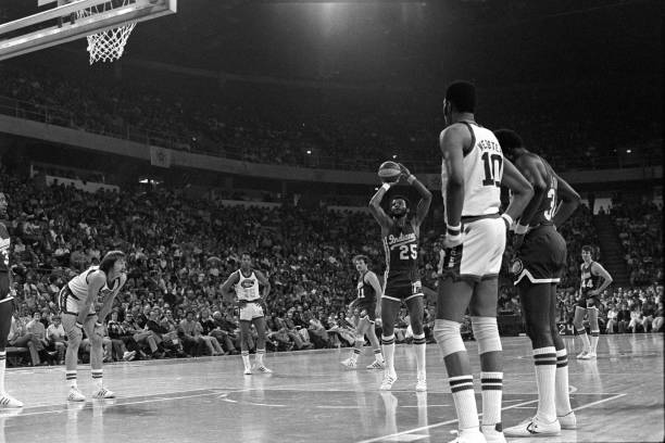 篮球场设计尺寸标准:全面解析与规范要求