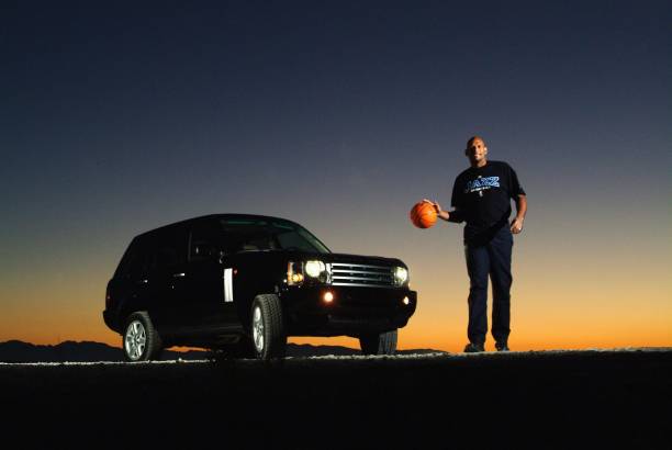 从动画到漫画:篮球cba直播免费观看直播的创作背景与作者井上雄彦的故事