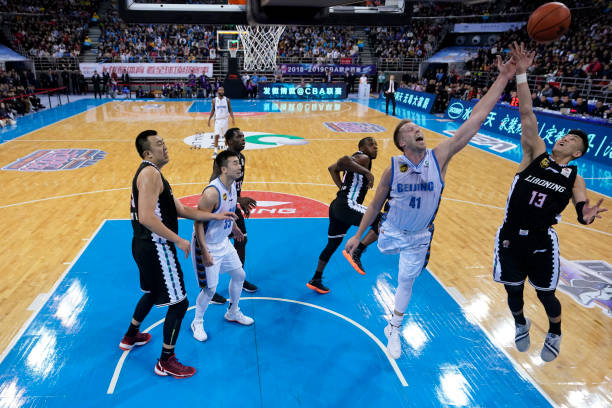 詹姆斯·哈登的全名及其背景故事