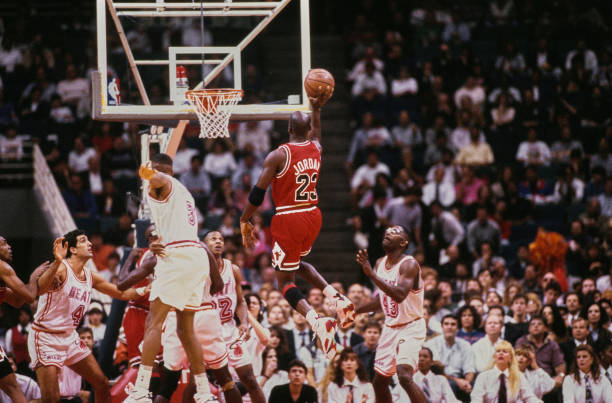 篮球迷必看！国内外热门篮球直播平台优缺点大对比